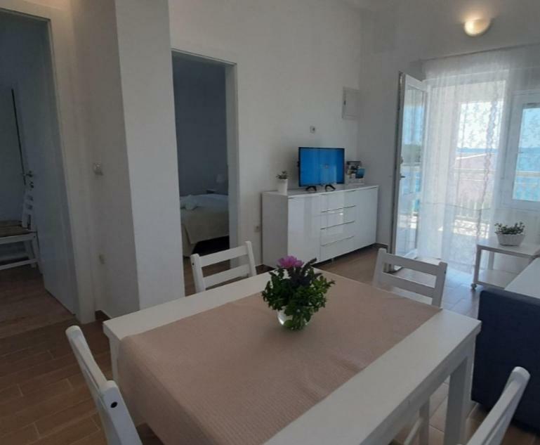 Apartman S Pogledom Ždrelac Dış mekan fotoğraf